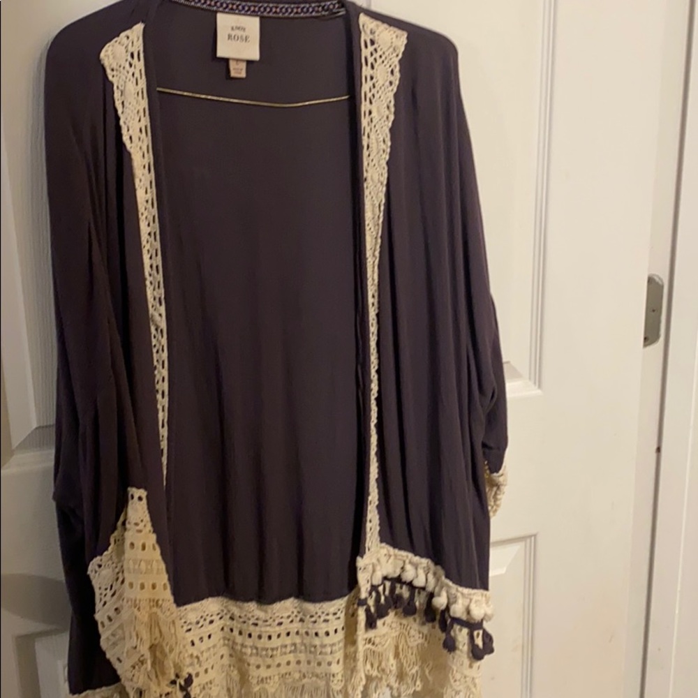 Knox Rose Crochet Fringed Sleeve Kimono 😻